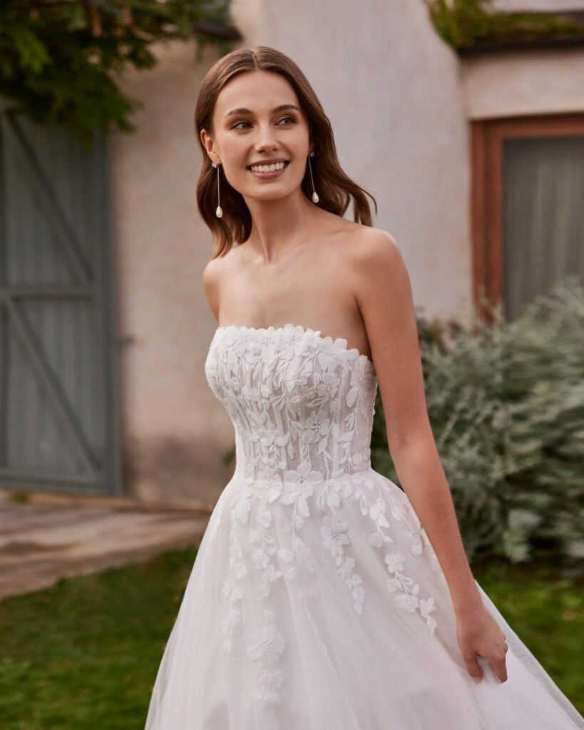 Brautkleid Nisara von Alma Novia im Brautmoden-Atelier Love & Brides Frankfurt